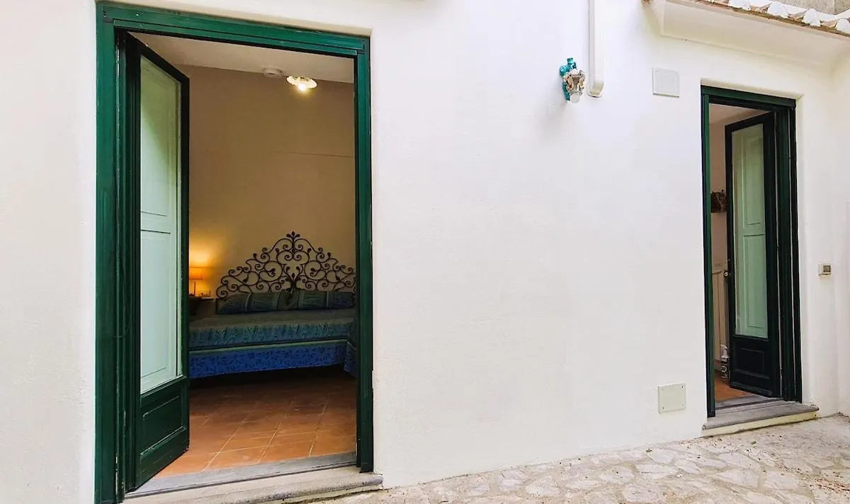 Casa Sopramare Amalfi Casa Panoramica Con Giardino Vila 0*,  Itália